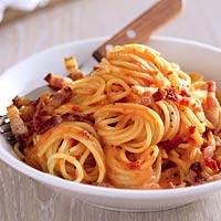 1 spaghetti in tomatenroomsaus en wodka
