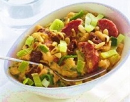 16 preistamppotje met salami