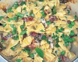 farfalle-with-carbonara-and-spring-peas