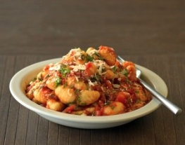 Gnocchi_met_Basilico_saus_en_zongedroogde_tomaten_recepten_vandaag