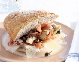 Broodje_met_artisjokken_Parmaham_en_kappertjes_recepten_vandaag