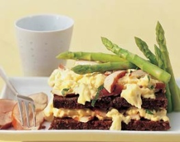 recepten-vandaag-roggebrood-asperge-sandwitch