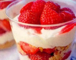 recepten_vandaag_aardbeien-kwarktrifle