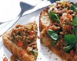 recepten_vandaag_toast_met_sardines_en_paprika