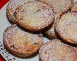 recepten_vandaag_cruchtenpasteitjes_met_vanille-amandellaag