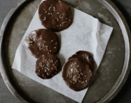recepten_vandaag_aardappelchips_met_anijs_en_chocolade