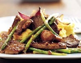 eten recepten vlees Hertenbiefstuk kastanjechampignons aspergepunten