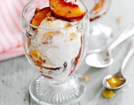 receptenvandaag ijs met gegrilde nectarines