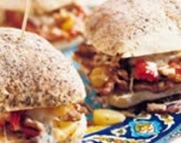 maaltijdtosti-met-shoarma-en-ananas-recepten-vandaag