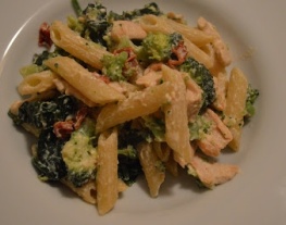 receptenvandaag penne met kip en zongedroogde tomaten