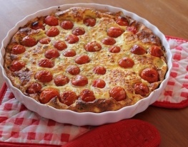 receptenvandaag Tomatenclafoutis met tuinkers