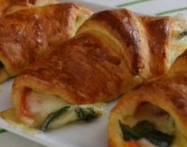 caprese-croissants-recepten-vandaag