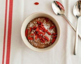 healthy-chocolademousse-met-avocado-en-banaan-recepten-vandaag