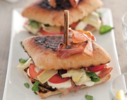 receptenvandaag Gegrilde mozzarellasandwich met parmaham