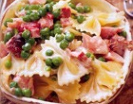 1 nigella lawson: pasta met ham, erwtjes en room