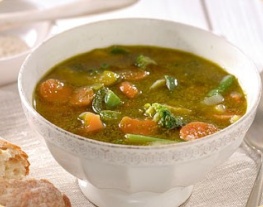 6 soep minestrone met pesto