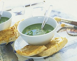 6 courgettesoep met gorgonzola