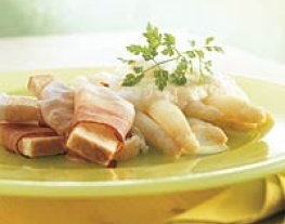 19 witte asperges met hollandaisesaus